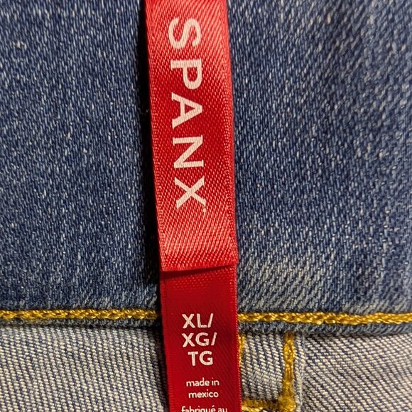 NWT Spanx XL Seamed Front Wide Leg Pull-On Jeans Indigo - Picture 8 of 8